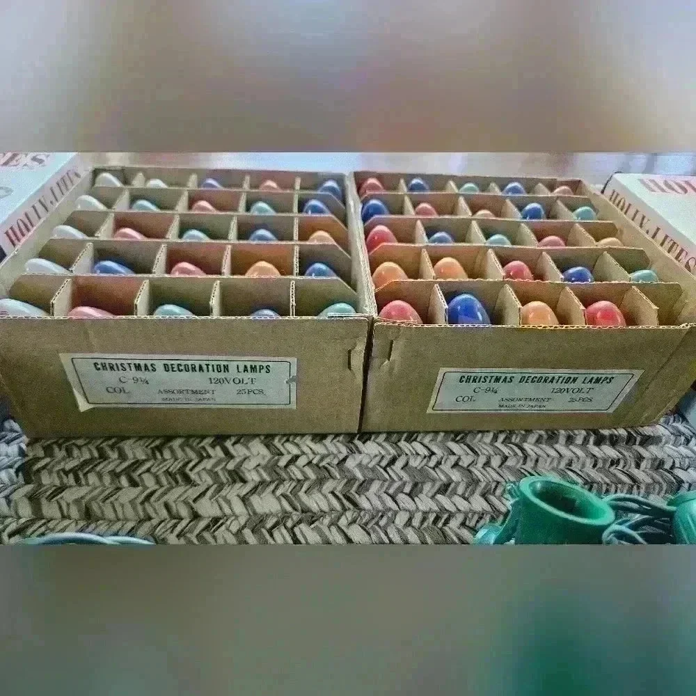 Holly Lites 2 boxes of‎ 25 Light Outdoor Light Set Glass Multicolored bulbs Vtg